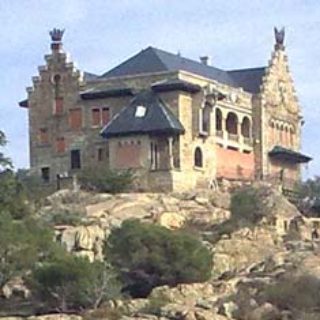 Palacio del Canto del Pico